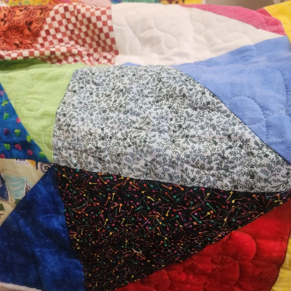Handmade Patchwork Baby Quilt 41x55 Bee Print Cotton Reversible Nursery Decor